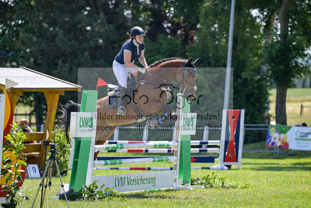 Reitturnier Voxtrup | Entdecke hochwertige Reitturnierfotos von Foto Oger. Professionell, emotional und authentisch – jetzt Lieblingsmomente im Shop bestellen.Deutschlandweite Turnierfotografie. - Realisiert mit Pictrs.com