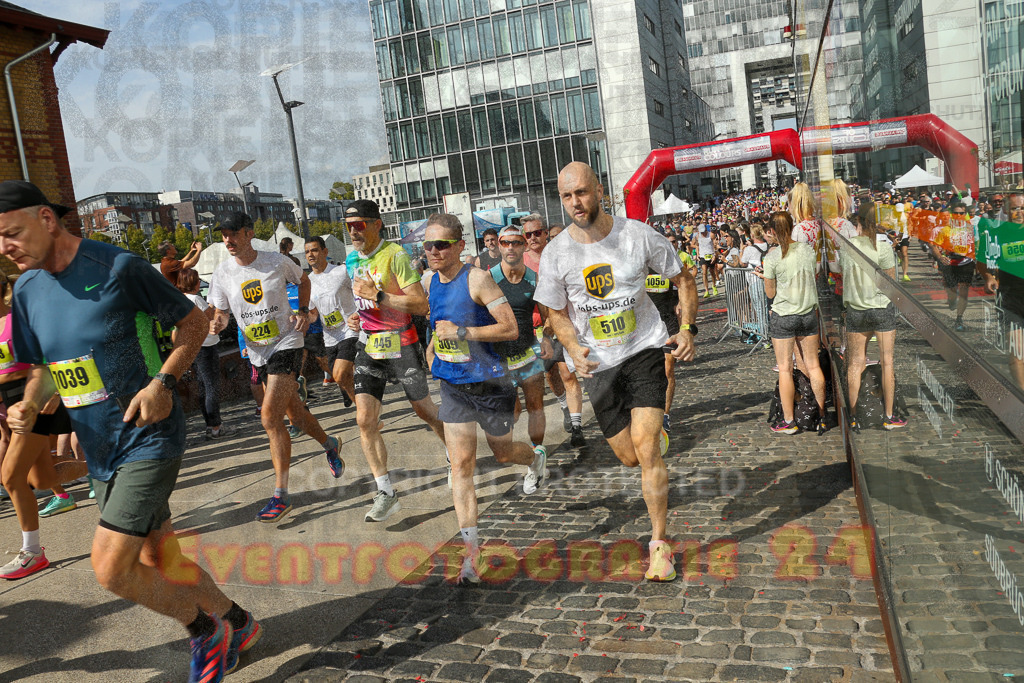 250920_1430_EX1_7257 | Sportfotografie im Rhein-Sieg Kreis, Köln, Bonn, NRW, Rheinland Pfalz, Hessen, etc. Unser Tätigkeitsfeld umfasst den Laufsport vom Volkslauf über den Marathon, Duathlon, Triathon bis zum Ultralauf wie Kölnpfad Ultra oder Schindertrail.