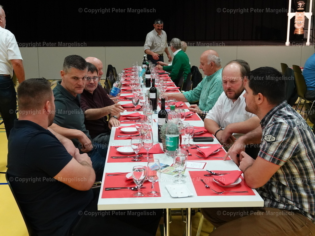 DSC05913 | Schwingen - Realisiert mit Pictrs.com