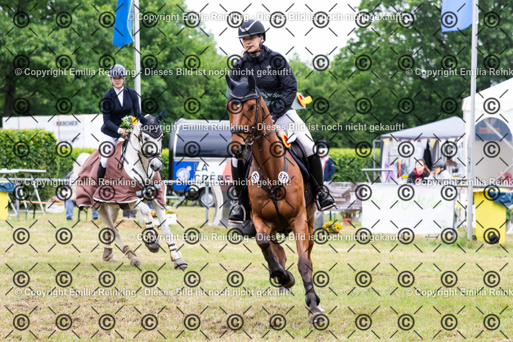 CL5A8866 | Emilia Reinking Fotografie - Realisiert mit Pictrs.com