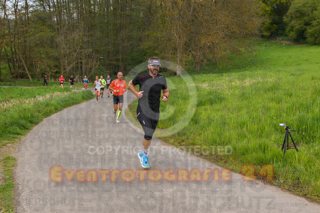 220501_1010_EV8_9731 | Sportfotografie im Rhein-Sieg Kreis, Köln, Bonn, NRW, Rheinland Pfalz, Hessen, etc. Unser Tätigkeitsfeld umfasst den Laufsport vom Volkslauf über den Marathon, Duathlon, Triathon bis zum Ultralauf wie Kölnpfad Ultra oder Schindertrail.