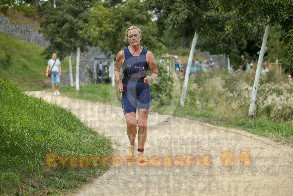 250824_1347_EX1_3689 | Sportfotografie im Rhein-Sieg Kreis, Köln, Bonn, NRW, Rheinland Pfalz, Hessen, etc. Unser Tätigkeitsfeld umfasst den Laufsport vom Volkslauf über den Marathon, Duathlon, Triathon bis zum Ultralauf wie Kölnpfad Ultra oder Schindertrail.