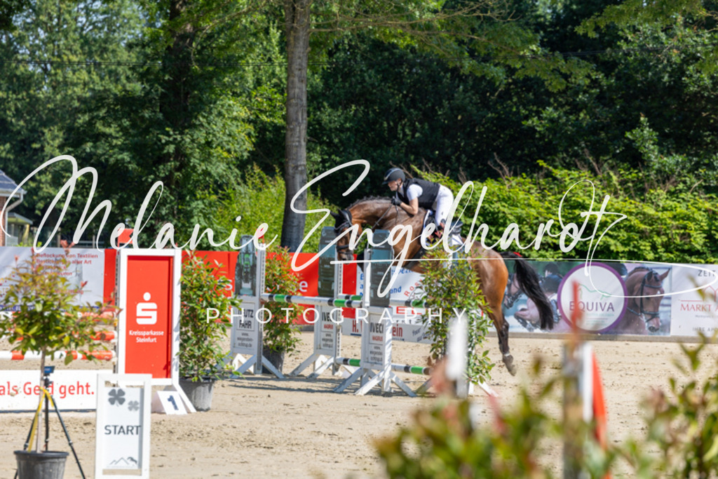 7I8A9985 | melanie-engelhardt-photography - Realisiert mit Pictrs.com