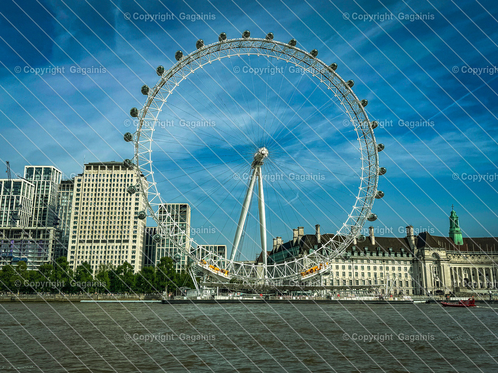  London | London - Der ikonische Big Ben und das prächtige Buckingham Palace sind nur zwei der vielen historischen und kulturellen Highlights der Stadt. Besuchen Sie außerdem das weltberühmte British Museum und genießen Sie den Panoramablick vom London Eye.