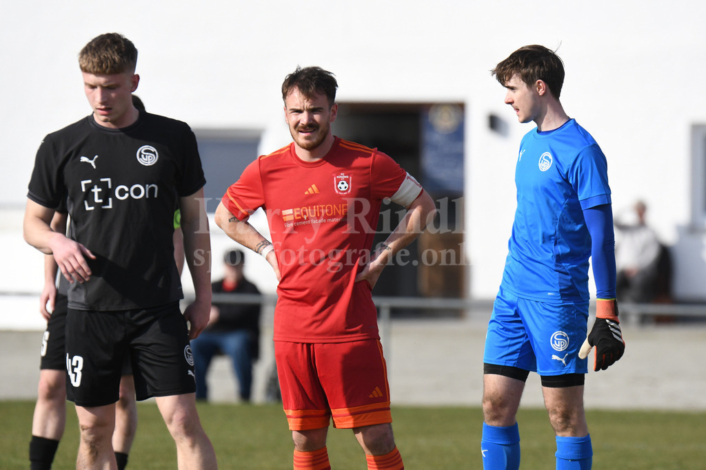 SpVgg Plattling : FC Künzing | Christian Seidl (FC Künzing) - Realisiert mit Pictrs.com