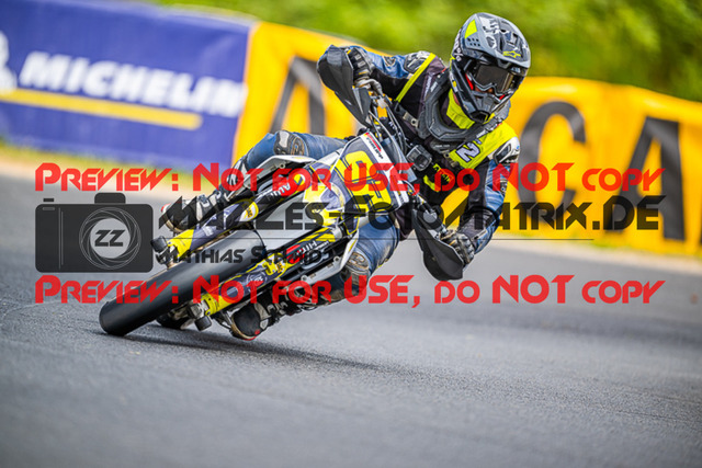 MaZZes_FotoMatrix_220529_7196 | Fotograf Mathias Schmid
Sportfotograf,
Eventfotograf,
Hochzeitsfotograf,
Portraitfotograf