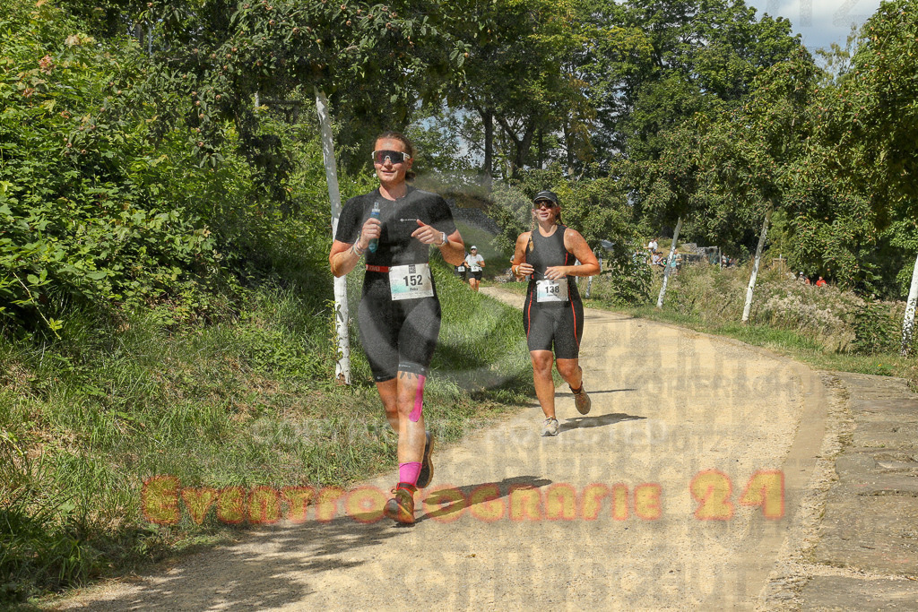 250824_1246_EX1_0490 | Sportfotografie im Rhein-Sieg Kreis, Köln, Bonn, NRW, Rheinland Pfalz, Hessen, etc. Unser Tätigkeitsfeld umfasst den Laufsport vom Volkslauf über den Marathon, Duathlon, Triathon bis zum Ultralauf wie Kölnpfad Ultra oder Schindertrail.