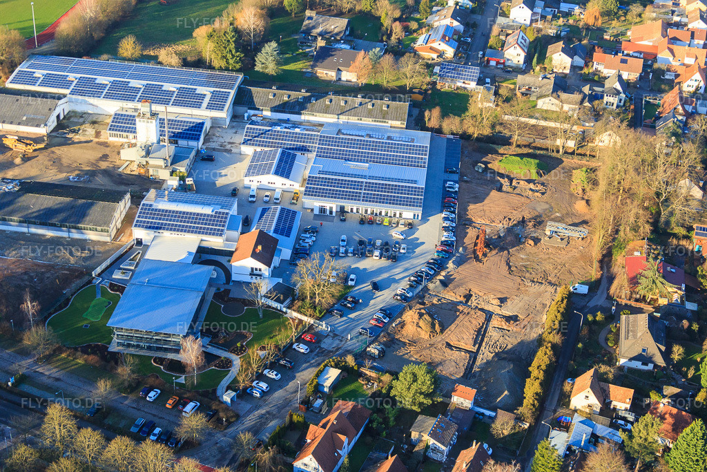 Luftbild: Quartier Lanzet mit Hagebau Kompakt - Gillet Baustoffe GmbH in Herxheim bei Landau im Bundesland Rheinland-Pfalz in Deutschland. Foto: IMG_076501.jpg vom 05.01.2015 durch Werner Riehm/FLY-FOTO.deGillet Webseite