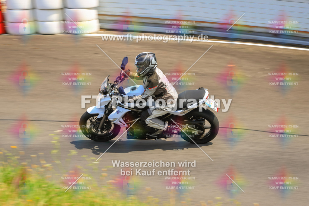 _DSK2705 | Hier findet Ihr Bilder von Touristenfahrten auf der Nürburgring Nordschleife oder von anderen Veranstaltungen die ich besucht habe. Viel Spass beim Durch Schauen 