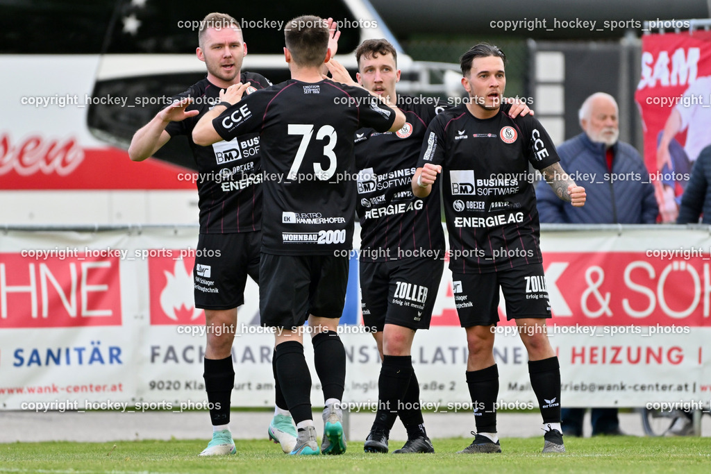 ASK Klagenfurt vs. SK Vorwärts Steyr 21.4.2024 | Jubel Vorwärts Steyr Mannschaft, ASK Klagenfurt vs. SK Vorwärts Steyr 21.4.2024, ASK Klagenfurt vs. SK Vorwärts Steyr am 21.04.2024 in Klagenfurt (ASK Sportzentrum Fischl), Austria, (Photo by Bernd Stefan)