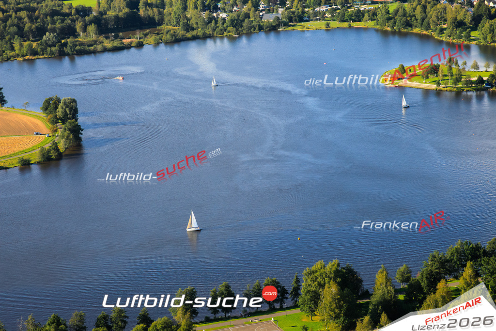 Die Luftaufnahme See - Weissenstadt wurde vom UL-Flugzeug (keine Drohne) aus fotografiert.Hohe Druck- Auflösung-die Geschenkidee!