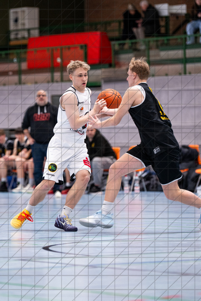 JBBL Relegation Gruppe 1 25/26 | Spieltag 16 | Charisma Young Bulls vs. SG Bernau-Berlin-Nord | 15.02.26: JBBL Relegation Gruppe 1 25/26 | Spieltag 16 | Charisma Young Bulls vs. SG Bernau-Berlin-Nord / Ibbenbüren / Deutschland  //   CREDIT:www.bullenfotos.de, Martin König, Hörner Weg 40, D-49078 Osnabrück, +4917663732967 // Nutzung und Weitergabe nur zu den vereinbarten Zwecken. Presseanfragen an Ersteller. Alle Rechte beim Ersteller. Honorierung nach MFM. - Realisiert mit Pictrs.com