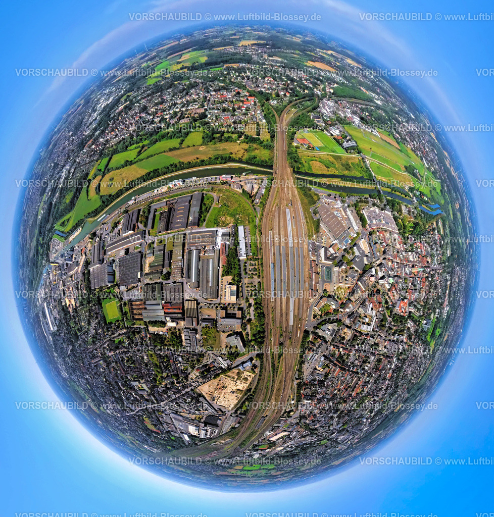 Hamm250811534Hauptbahnhof_Mitte_City | Luftbild, Hamm-Westen, Hafen und City dazwischen Hbf Hauptbahnhof, Erdkugel, Fisheye Aufnahme, Fischaugen Aufnahme, 360 Grad Aufnahme, tiny world, little planet, fisheye Bild, Mitte, Hamm, Ruhrgebiet, Nordrhein-Westfalen, Deutschland