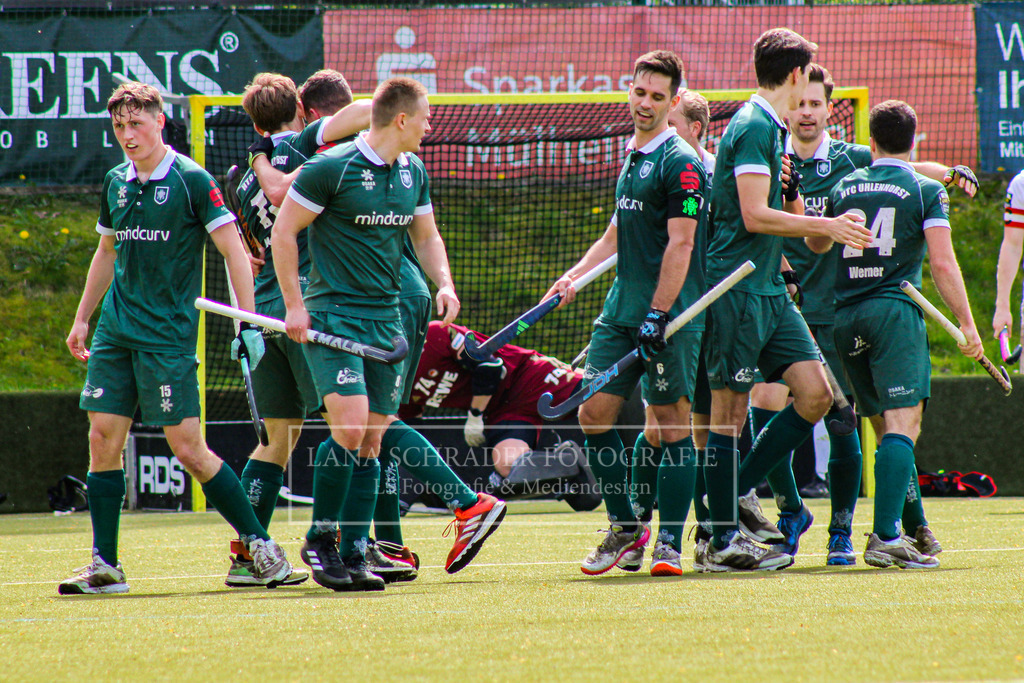 Bundesliga Herren HTC Uhlenhorst Mülheim - Rot-Weiß Köln 13.04.24 Mülheim-184 | lanaschraderfotografie - Realisiert mit Pictrs.com