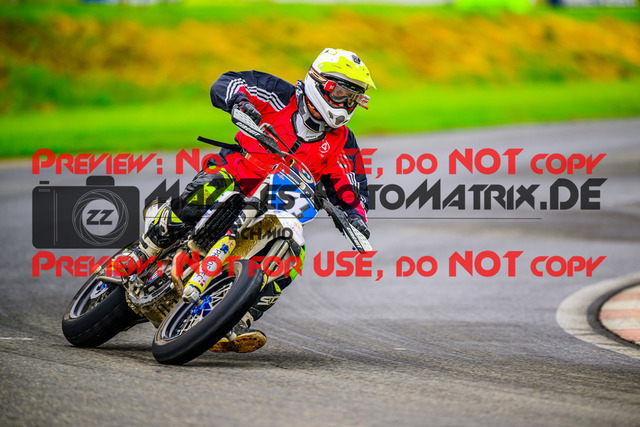 MaZZes_FotoMatrix_240609_6007705_2582 | YOUNGSTER