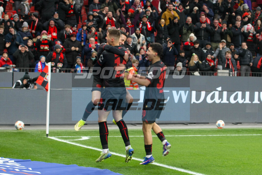 Bayer Leverkusen Saison 25/26 - © Sportfoto-Sale (MK) | Torjubel Patrik Schick - Bayer Leverkusen Saison 25/26 - © Sportfoto-Sale (MK) - Realisiert mit Pictrs.com