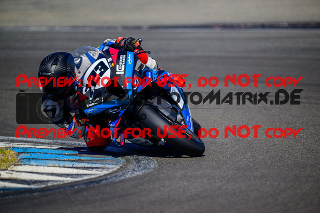 MaZZes_Fotomatrix_20250407_6007705_4930 | WEISS