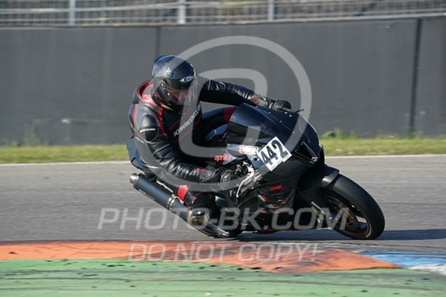 2022_05_09_PBK_25486 | Sportfotografie; SlowMotion; Video; Rennstrecke; Hafeneger; Speer; Racing; RSE; BMW; CBO; Trackday; Motorsportarena; Hockenheimring; Brno; Most; Barcelona; Valencia