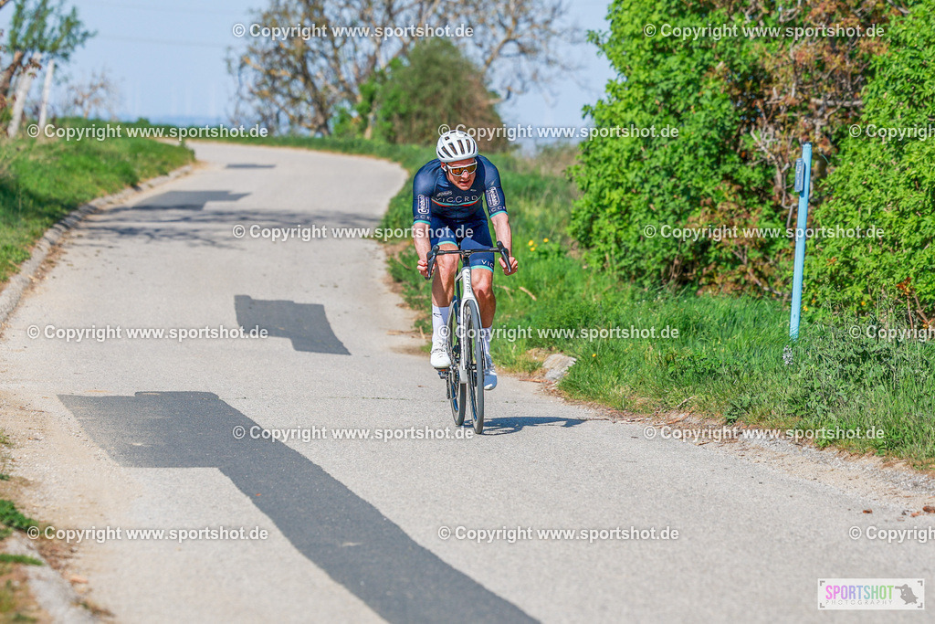 526_AR6_8108 | Neusiedlersee Radmarathon 2026@sportshot_your_pictrs #yourpictures#roadtowm2029 #nrm #neusiedlerseeradmarathon #neusiedlersee #neusiedlerseetourismus #burgenland #mörbisch #nrm26 #burgenlandtourismus #voglundco #poweredbyburgenlandtourismus #radsport #rad #marathon #ucigranfondo #visitburgenland #ucigranfondoworldseries