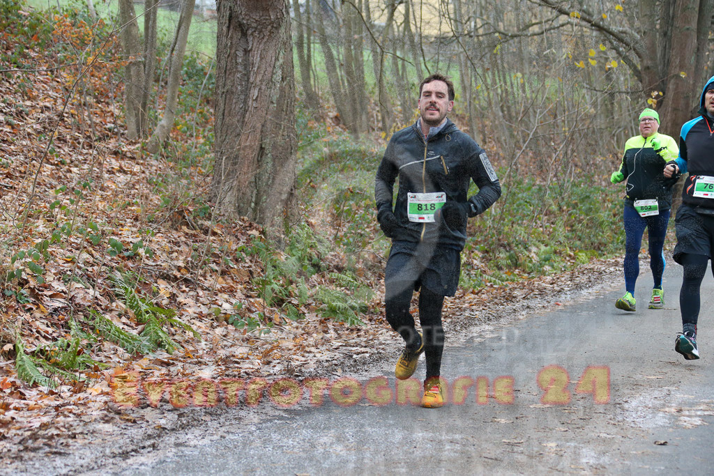 221211_0944_EX1_4699 | Sportfotografie im Rhein-Sieg Kreis, Köln, Bonn, NRW, Rheinland Pfalz, Hessen, etc. Unser Tätigkeitsfeld umfasst den Laufsport vom Volkslauf über den Marathon, Duathlon, Triathon bis zum Ultralauf wie Kölnpfad Ultra oder Schindertrail.