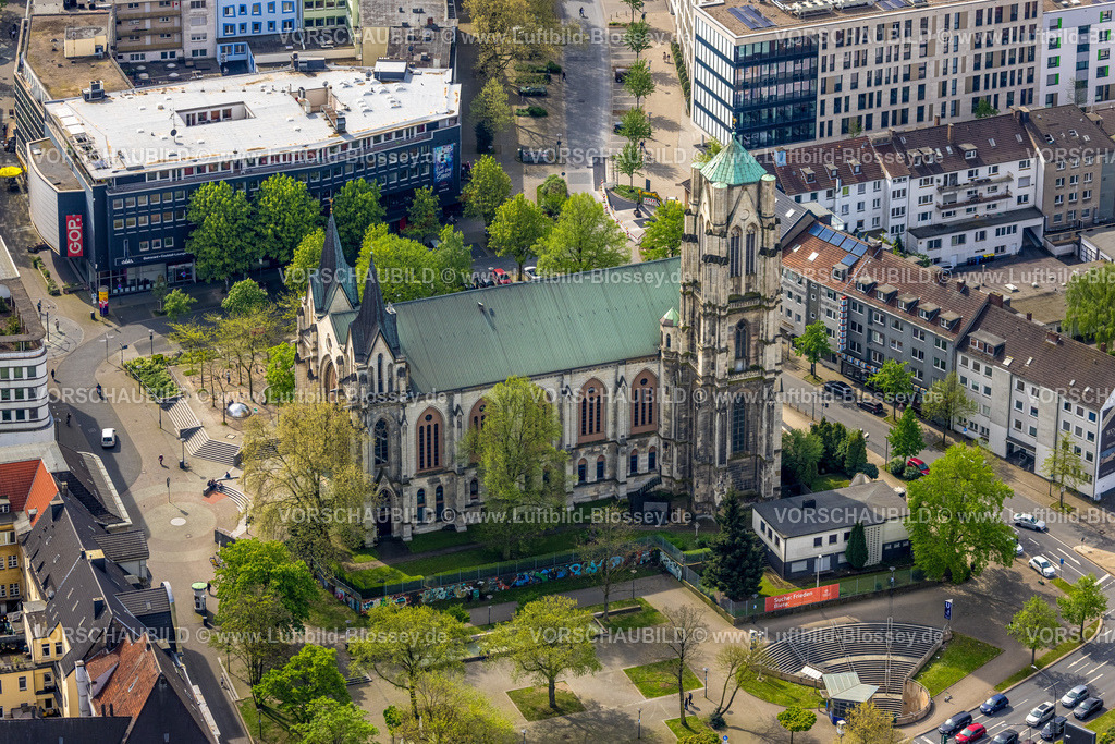 Essen240400654 | Luftbild, kath. Kirche St. Gertrud, GOP Theater, Stadtkern, Essen, Ruhrgebiet, Nordrhein-Westfalen, Deutschland