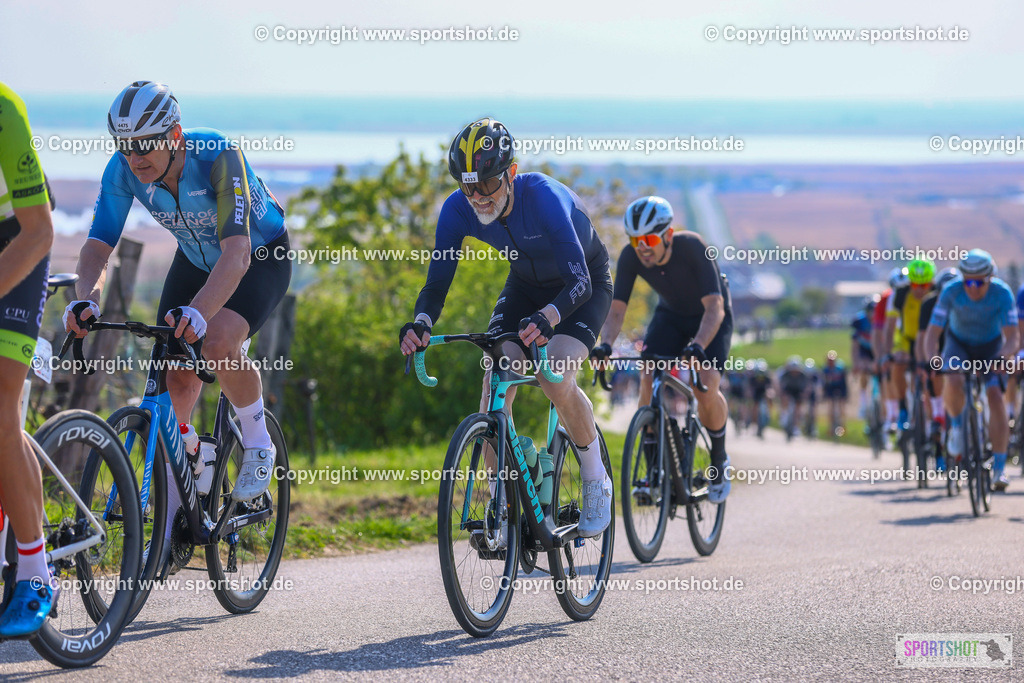TRA_0701 | Neusiedlersee Radmarathon 2026@sportshot_your_pictrs #yourpictures#roadtowm2029 #nrm #neusiedlerseeradmarathon #neusiedlersee #neusiedlerseetourismus #burgenland #mörbisch #nrm26 #burgenlandtourismus #voglundco #poweredbyburgenlandtourismus #radsport #rad #marathon #ucigranfondo #visitburgenland #ucigranfondoworldseries