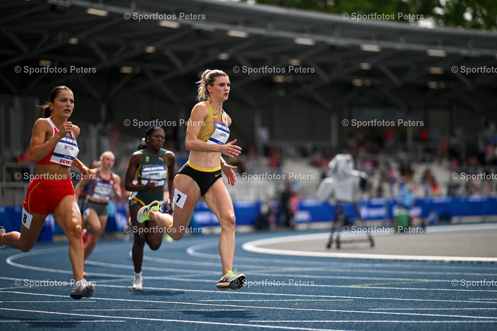 KP1_7129_1 | 21.07.2025, xkaix, Leichtathletik, FISU World University Games 2025 v.l. SPITERI Martha Spiteri (Malta), Jana Lakner (Deutschland) - Realisiert mit Pictrs.com