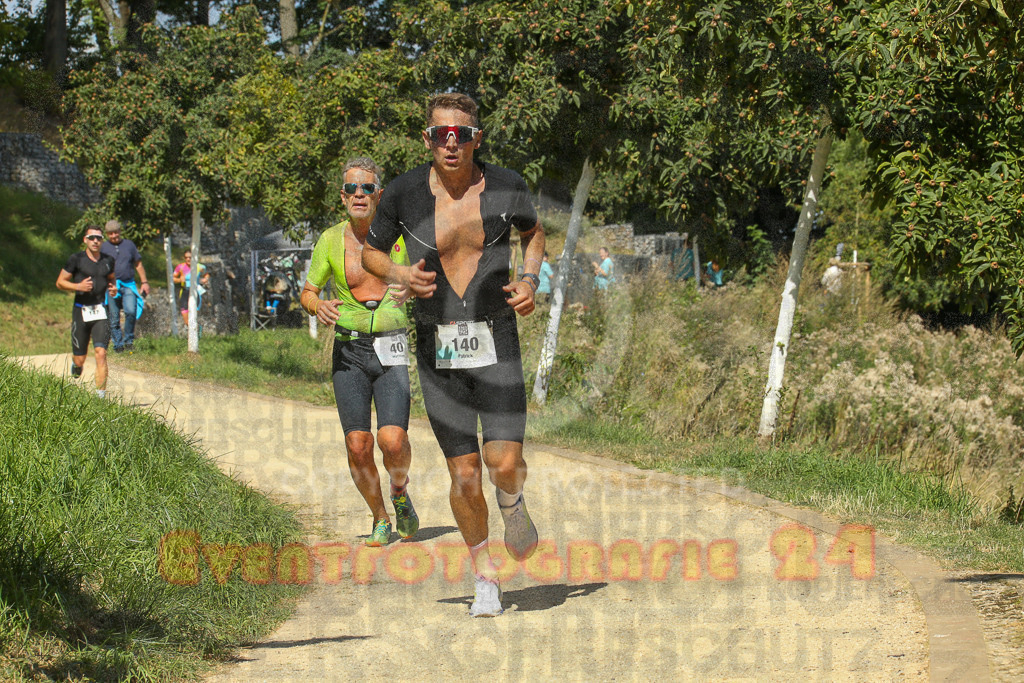 250824_1223_EX1_9251 | Sportfotografie im Rhein-Sieg Kreis, Köln, Bonn, NRW, Rheinland Pfalz, Hessen, etc. Unser Tätigkeitsfeld umfasst den Laufsport vom Volkslauf über den Marathon, Duathlon, Triathon bis zum Ultralauf wie Kölnpfad Ultra oder Schindertrail.