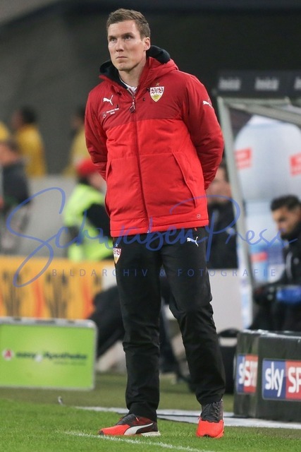 060217Ho218 | Cheftrainer Hannes Wolf (VfB Stuttgart)
 / 2. BL; VfB Stuttgart vs Fortuna Duesseldorf, Germany, Merceds-Benz-Arena, Stuttgart, 20170206