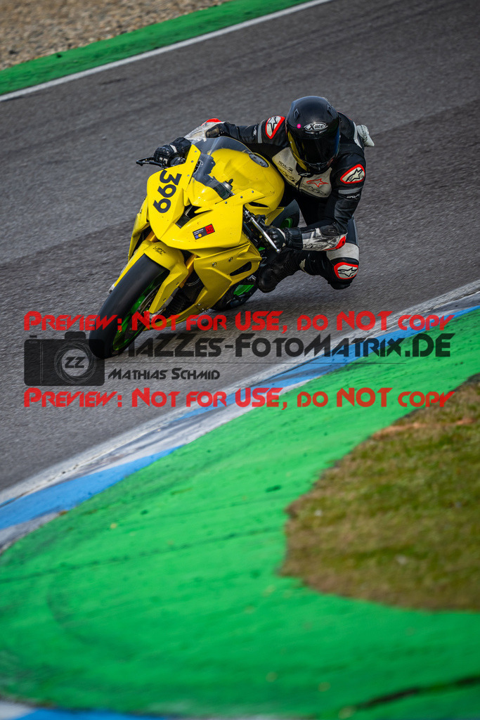 MaZZes_Fotomatrix_20240317_6007705_5352 | Fotograf Mathias Schmid
Sportfotograf,
Eventfotograf,
Hochzeitsfotograf,
Portraitfotograf