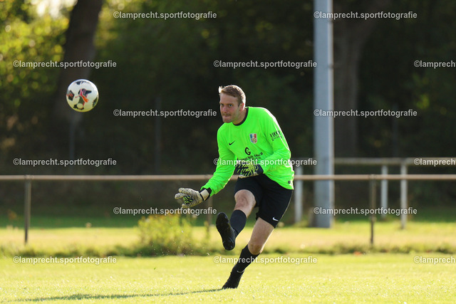 Fußball I Herren I Saison 2025-2026 I Kreisklasse A Süd-Ost I 6. Spieltag I SG Scharbeutz-Pönitz - VfL Bad Schwartau I 13.09.2025.082 | Kevin Hilbert (18, SG Scharbeutz/Pönitz) - Realisiert mit Pictrs.com