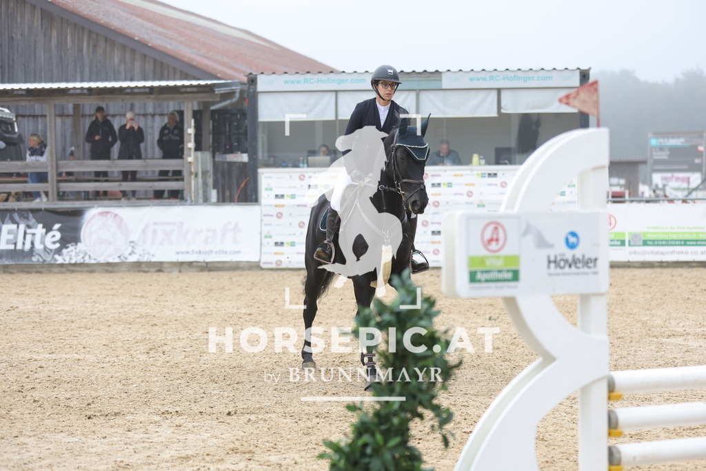 0P6A0872 | Willkommen bei Brunnmayr - Design & Fotografie – Ihrem Spezialisten für Reitturniere und Pferdeveranstaltungen in Oberösterreich, Salzburg und Bayern! Seit über 17 Jahren sind wir leidenschaftlich dabei.