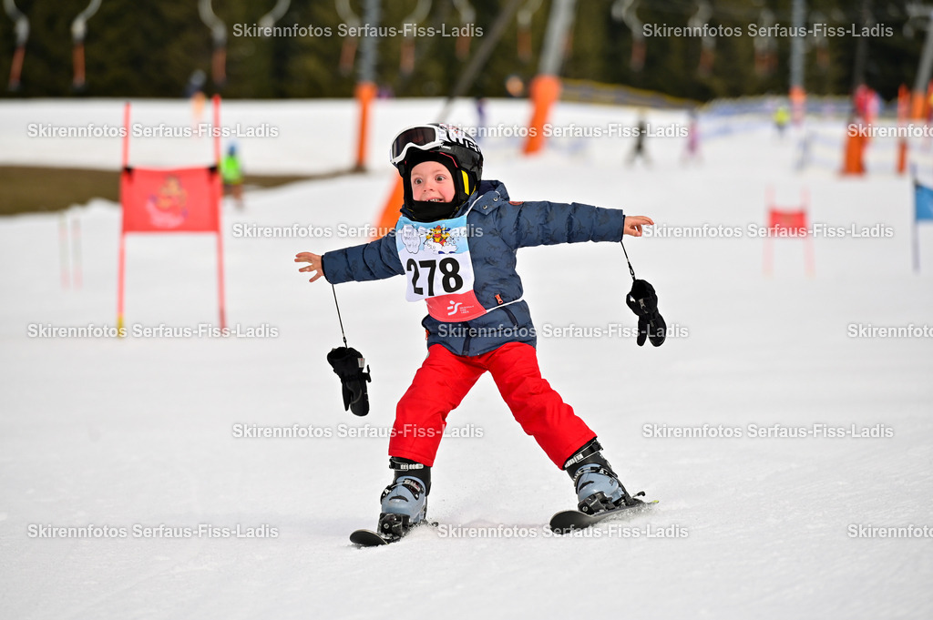 SRF_03.04.2026_0083 | SRF_03.04.2026_0083 - Realisiert mit Pictrs.com