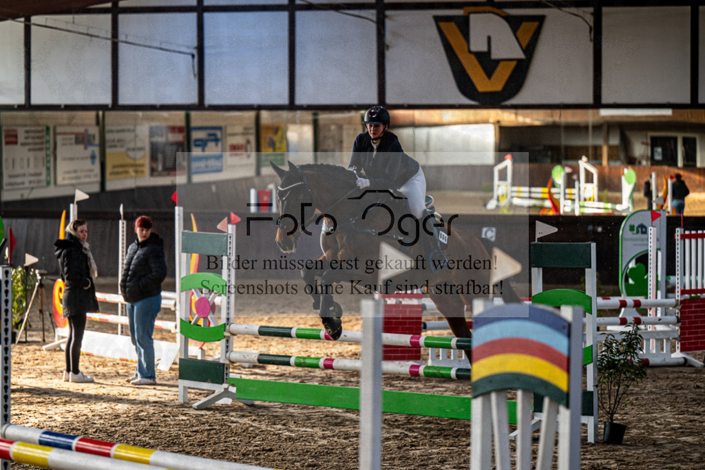 20240309-DOS_5488 | Entdecke hochwertige Reitturnierfotos von Foto Oger. Professionell, emotional und authentisch – jetzt Lieblingsmomente im Shop bestellen.Deutschlandweite Turnierfotografie. - Realisiert mit Pictrs.com