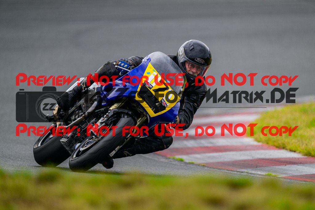 MaZZes_FotoMatrix_240724_6007705_5814 | GELB