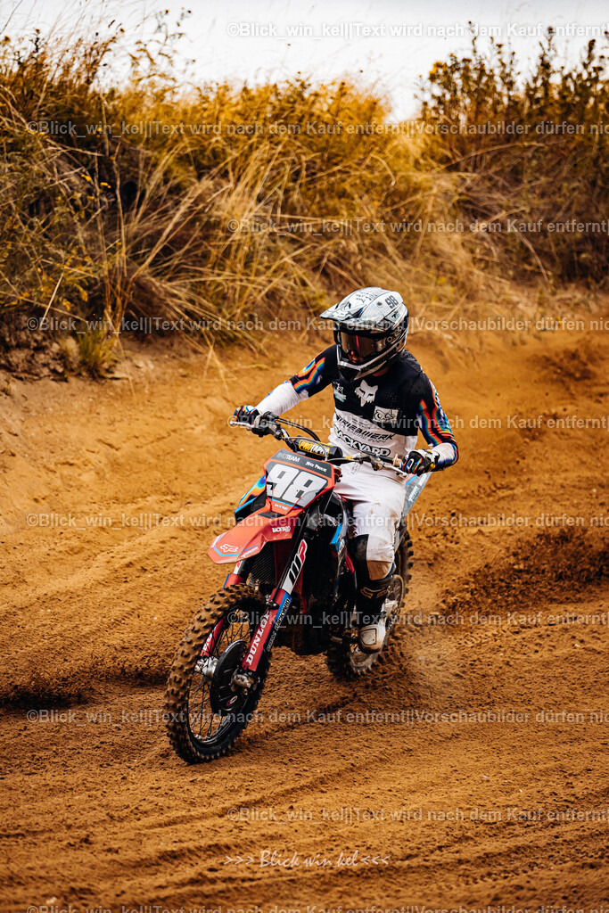 E68A1453 | blick_win_kel