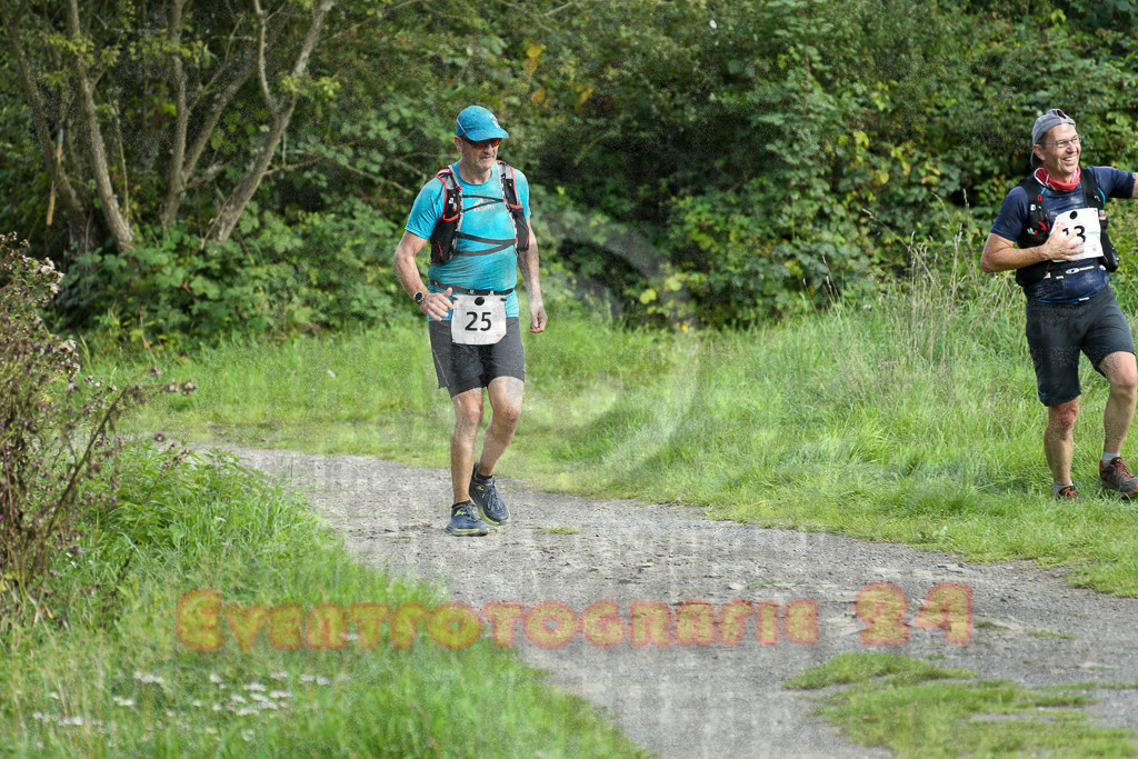 230826_1723_EX1_1695 | Sportfotografie im Rhein-Sieg Kreis, Köln, Bonn, NRW, Rheinland Pfalz, Hessen, etc. Unser Tätigkeitsfeld umfasst den Laufsport vom Volkslauf über den Marathon, Duathlon, Triathon bis zum Ultralauf wie Kölnpfad Ultra oder Schindertrail.