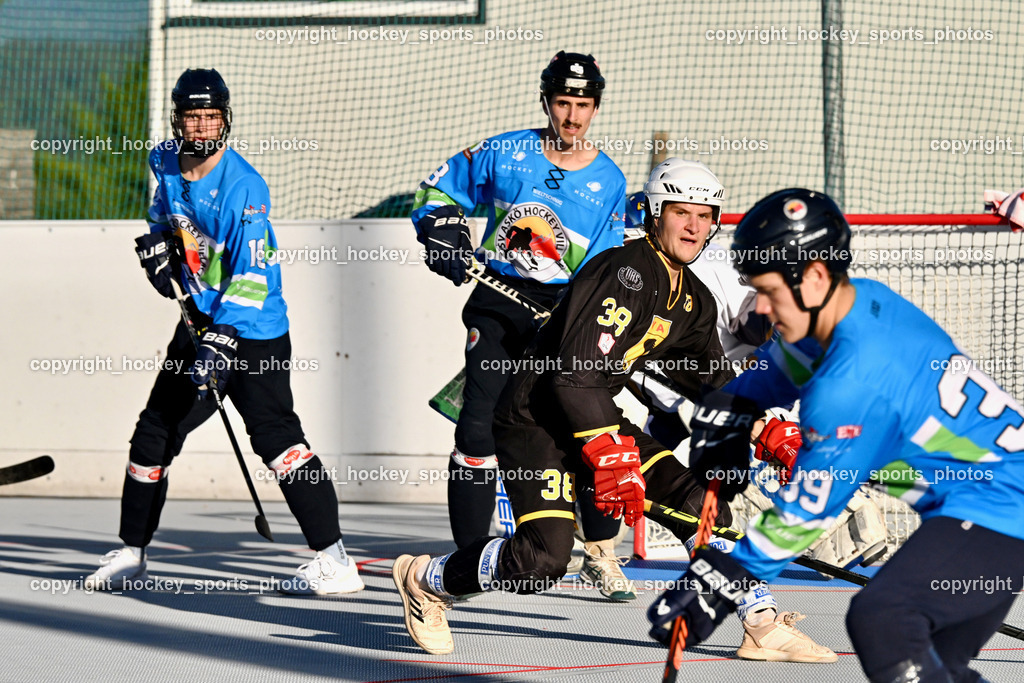 VAS Ballhockey Villach vs. ASKÖ Villach Ballhockey | #18 Durica Lubos SV ASKÖ Ballhockey, #3 Fertschai Matthias SV ASKÖ Ballhockey, #38 Kravanja Kristian VAS Ballhockey Villach, VAS Ballhockey Villach vs. ASKÖ Villach Ballhockey , VAS Ballhockey Villach vs. ASKÖ Villach Ballhockey  am 13.05.2026 in Villach (Alpen Arena ), Austria, (Photo by Bernd Stefan)