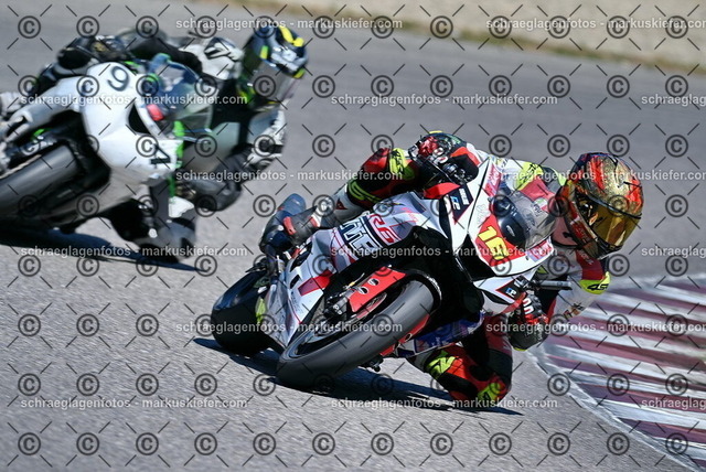 26bt04-0333 | markuskiefer.com - Realisiert mit Pictrs.com