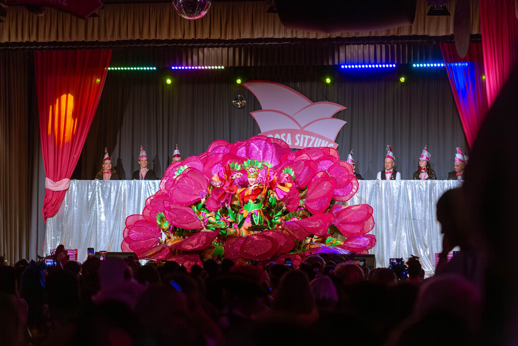 RosaSitzung-146 | Henke Visuals - Realisiert mit Pictrs.com