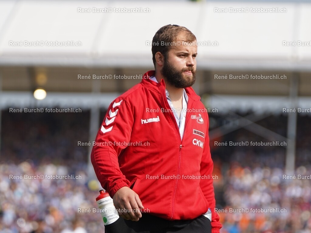 64 | René Burch leidenschaftlicher Fotograf aus Kerns in Obwalden.  Hier finden sie Sport, Landschaft und Natur Fotografie.
 - Realisiert mit Pictrs.com