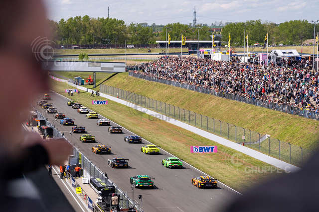 DTM124_042713302003530SVS_SVS | DTM, 1. + 2. Rennen Oschersleben 2024 - Foto: Gruppe C Photography - Realisiert mit Pictrs.com