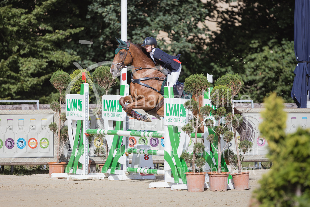 220728_BHO_RegioTour_A-Spr_JunJR-115 | Deine schönsten Turniermomente als professionelle Fotos! Entdecke hochwertige Pferdesport-Fotografie im Online-Shop. Jetzt Fotos finden & bestellen!