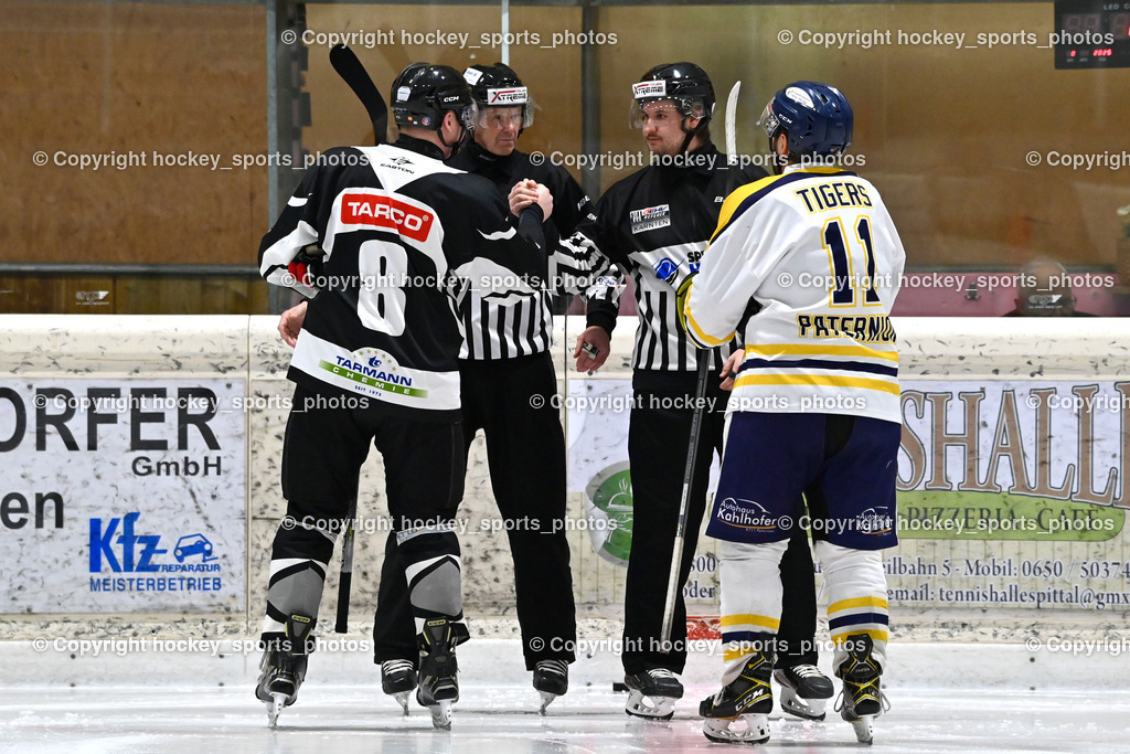 EC Tigers Paternion vs. Tarco Wölfe II | WASSERMANN Michael Referee, EICHER Herbert Referee, #8 Konrad Simon Tarco Wölfe II, #11 Ott Marcel EC Tigers Paternion, EC Tigers Paternion vs. Tarco Wölfe II, EC Tigers Paternion vs. Tarco Wölfe II am 19.12.2024 in Spittal an der Drau (Eissportzentrum Spittal), Austria, (Photo by Bernd Stefan)