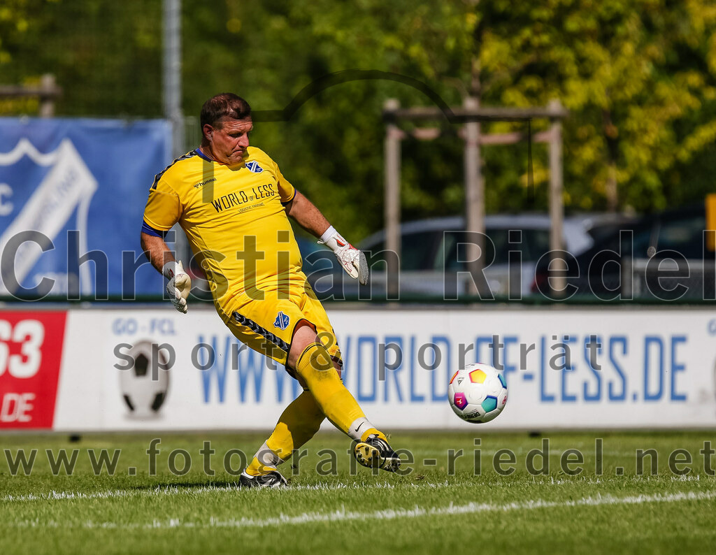 2023-09-09_066_FC_Langengeisling_III_gegen_FC_Fraunberg_II | Erding, Deutschland, 09.09.2023:
Fußball, C-Klasse 2023 / 2024, 6. Spieltag, FC Langengeisling III gegen FC Fraunberg II, Endergebnis: 1:2

Foto: Christian Riedel / fotografie-riedel.net