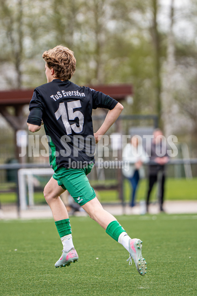 VFL Wittekind-Wildeshausen - TuS Eversten I 03334 | jns.sportfotos - Realisiert mit Pictrs.com