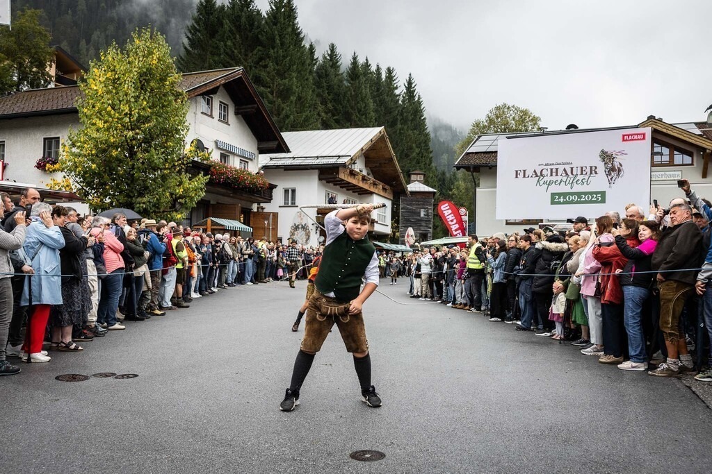 Rupertifest_Flachau_2k25_Webauflösung-119 | Bildershop Chri Fischbacher - Realisiert mit Pictrs.com