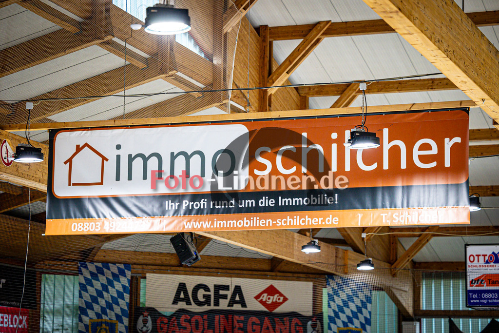 Werbeflächen Miners TSV Peißenberg | Eishockey Peißenberg, Werbeflächen Miners TSV Peißenberg, 20240914,Immobilien Schilcher, Sponsor Miners,2024-09-14 in Peißenberg (Eisstadion)Copyright: WolfgangxLindner 
