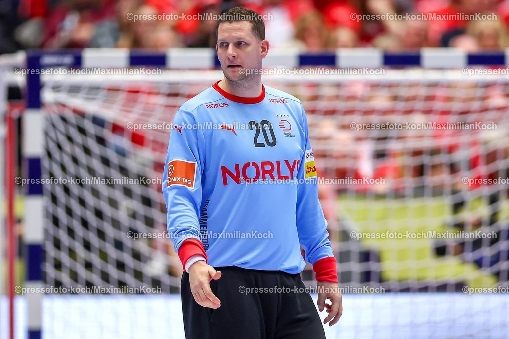 EHF20012602115 | 20.01.2026, Handball, Men's EHF EURO 2026, Dänemark - Portugal, Jyske Bank Boxen in Herning, Dänemark, Preliminary Round:  Kevin Moller (Denmark #20) 