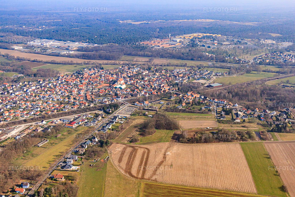Vue aérienne: Vue de la ville depuis le sud à Kaltenhouse dans le département Bas Rhin, France – .Photo: IMG_62852.jpg prise le 09/03/2014 par Werner Riehm/FLY-FOTO.eu – Résolution de l'original: 4752 x 3168 px